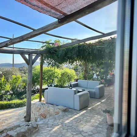 Pequeno Paraiso-1roomlet * ساو برأس دي البورتيل